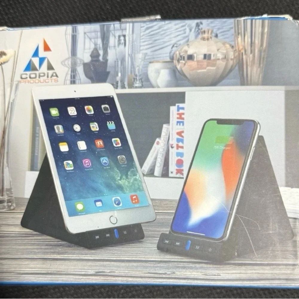 Copia Wireless Charging Speaker